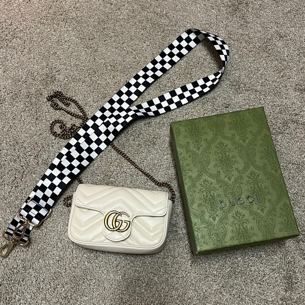 Gucci Marmont Mini (Does not include the checkered strap)
